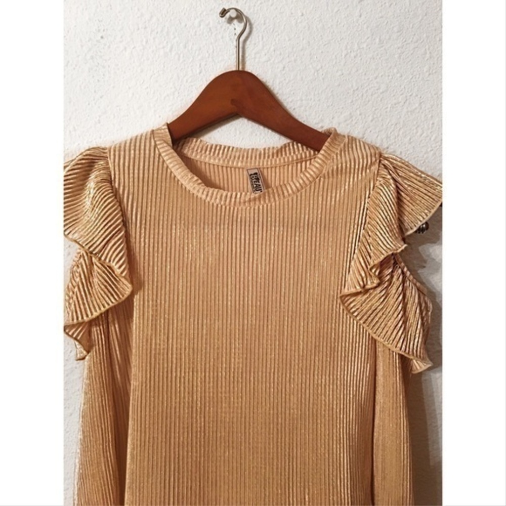 Beautees golden cold shoulder ruffle blouse NWOT